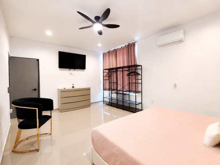 Ocean View Apartment 103