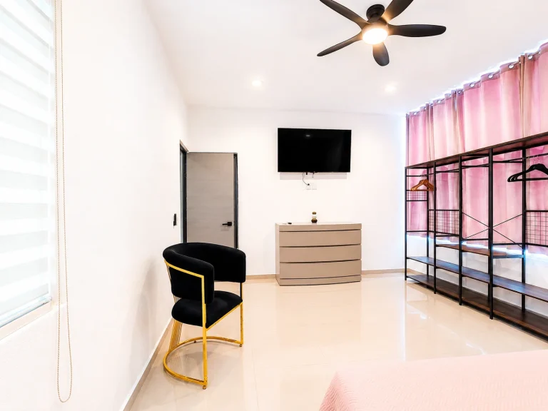 Ocean View Apartment 103